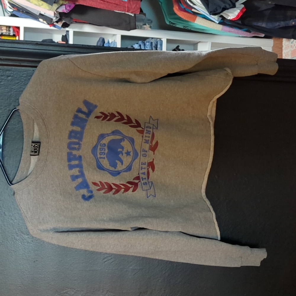 Causal sweater